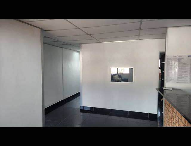 584M² WAREHOUSE FOR SALE IN VINTONIA